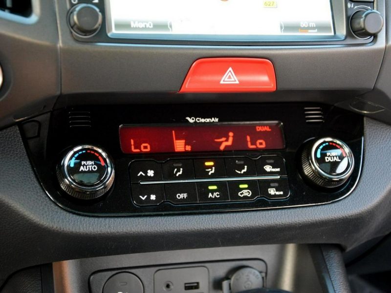 Kia Sportage 2.0MPI(163KM) Skóry Panorama Ledy Duża Navi Kamera Keyless go ALU 18 III (2010-2015)
