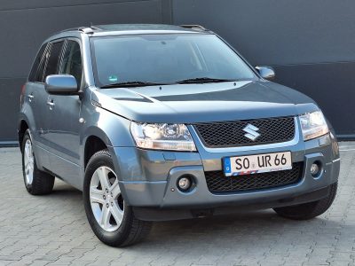 Suzuki Grand Vitara * 2.0 benz.* 4X4 * xenony *SZYBERDA* ALUfelgi* Z NiEMiEC*BARDZO ŁADNA* II (2005-2015)