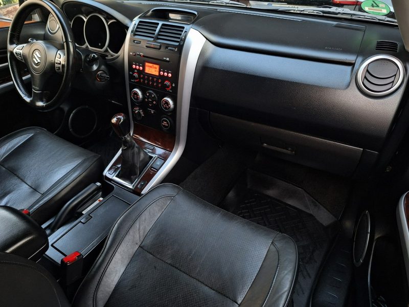 Suzuki Grand Vitara * 2.0 benz.* 4X4 * xenony *SZYBERDA* ALUfelgi* Z NiEMiEC*BARDZO ŁADNA* II (2005-2015)
