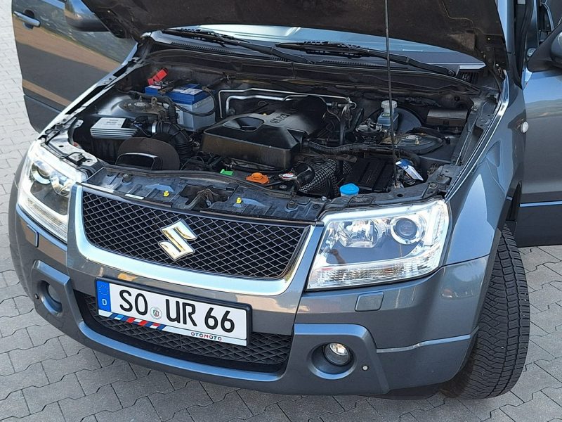 Suzuki Grand Vitara * 2.0 benz.* 4X4 * xenony *SZYBERDA* ALUfelgi* Z NiEMiEC*BARDZO ŁADNA* II (2005-2015)