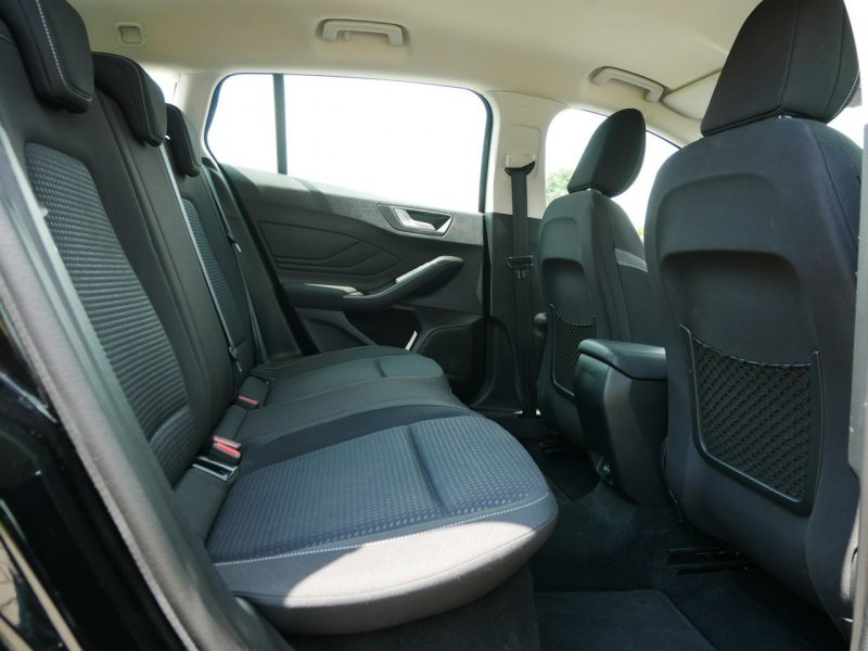Ford Focus 1.0 E-Boost 100KM Kombi -Navi -Pakiet zimowy -Asystenci jazdy -Zobacz Mk4 (2018-)