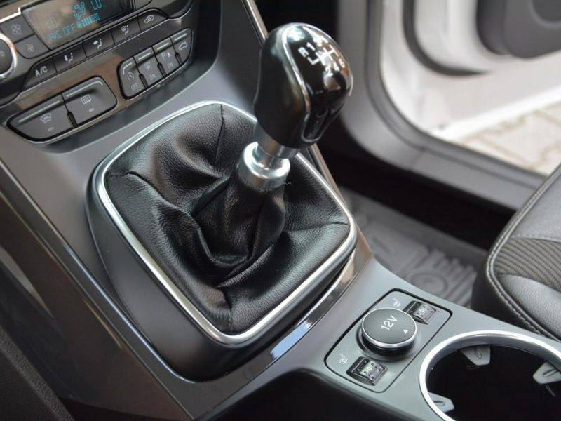 Ford Kuga Individual Biała perła Skóry Panorama Ledy Navi Tablet el.fotele II (2012-)