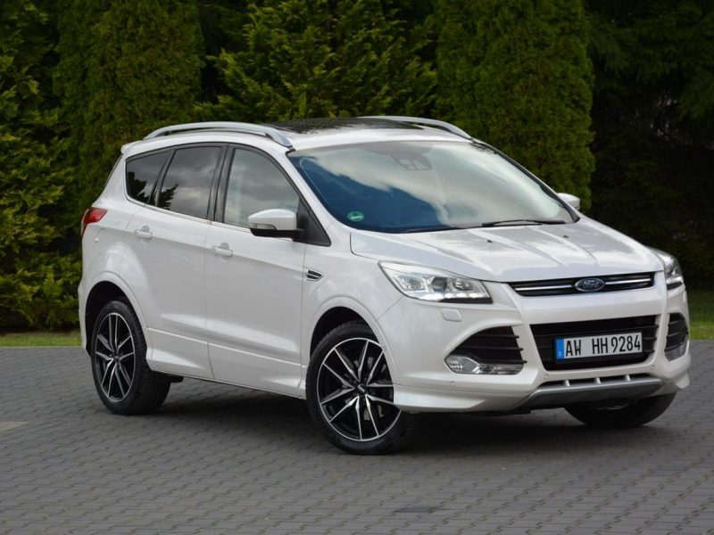 Ford Kuga Individual Biała perła Skóry Panorama Ledy Navi Tablet el.fotele II (2012-)