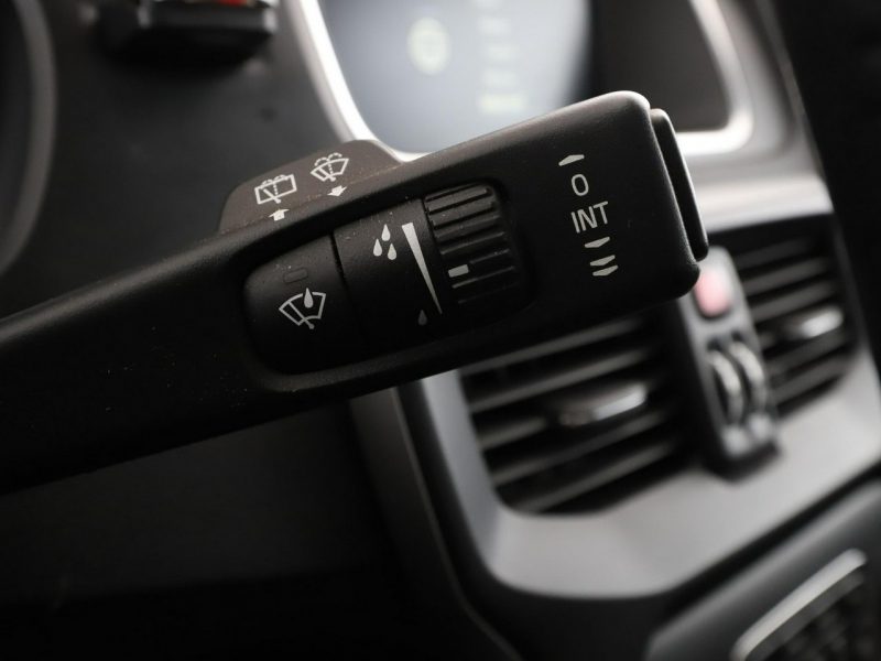 Volvo V40 navi PDC hak tempomat klima-auto II (2012-)