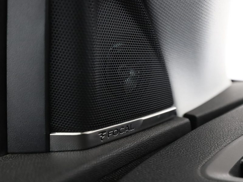 Peugeot 5008 Allure Business automat 7-osob. PDC-kamera virtual navi grzane fotele II (2017-)