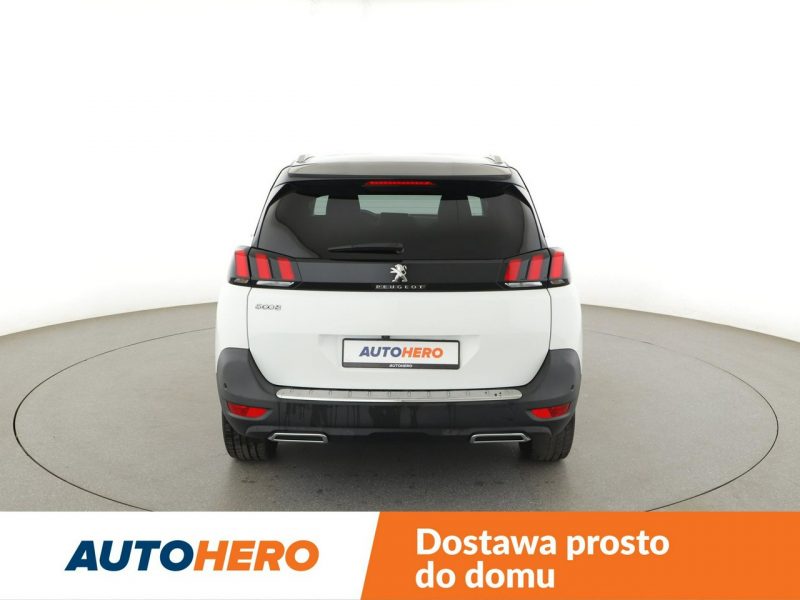 Peugeot 5008 Allure Business automat 7-osob. PDC-kamera virtual navi grzane fotele II (2017-)