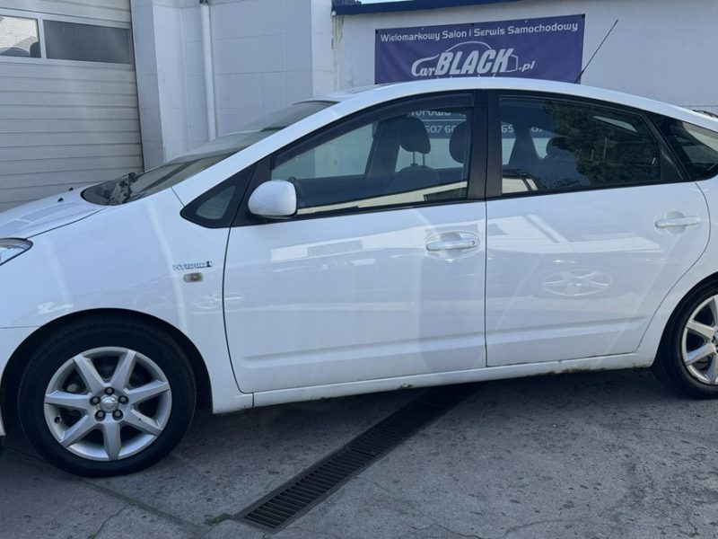 Toyota Prius Auto zarejestrowane w Polsce III (2003 - 2009)
