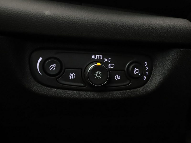Opel Insignia tempomat grzane fotele Bluetooth B (2017-)