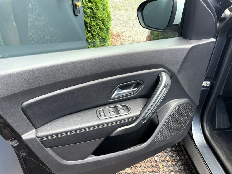Dacia Duster LED,Klima,Navi,Temp,Martwe Pole,Kamera 360,Keyless GO, Czujniki Park II (2017-2024)