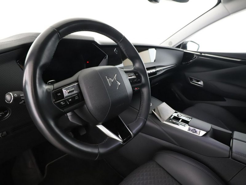 DS Automobiles DS 4 1.5 Blue-HDi Automat Trocadero Tempomat Nawigacja Grzane Fotele Kamera II (2021-)