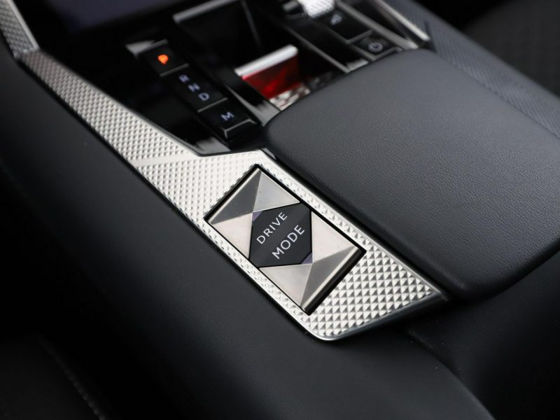 DS Automobiles DS 4 1.5 Blue-HDi Automat Trocadero Tempomat Nawigacja Grzane Fotele Kamera II (2021-)
