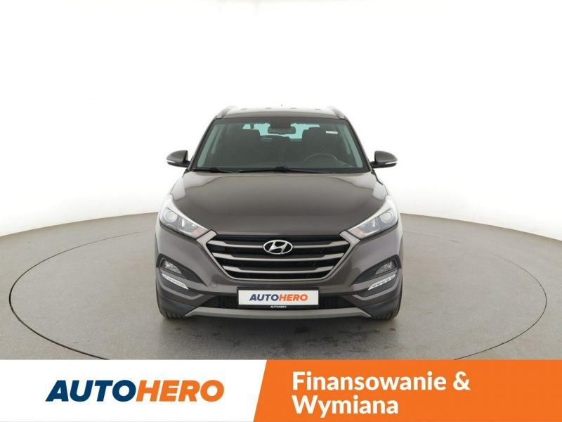 Hyundai Tucson grzane fotele navi PDC-kamera klima-auto tempomat III (2015-2020)