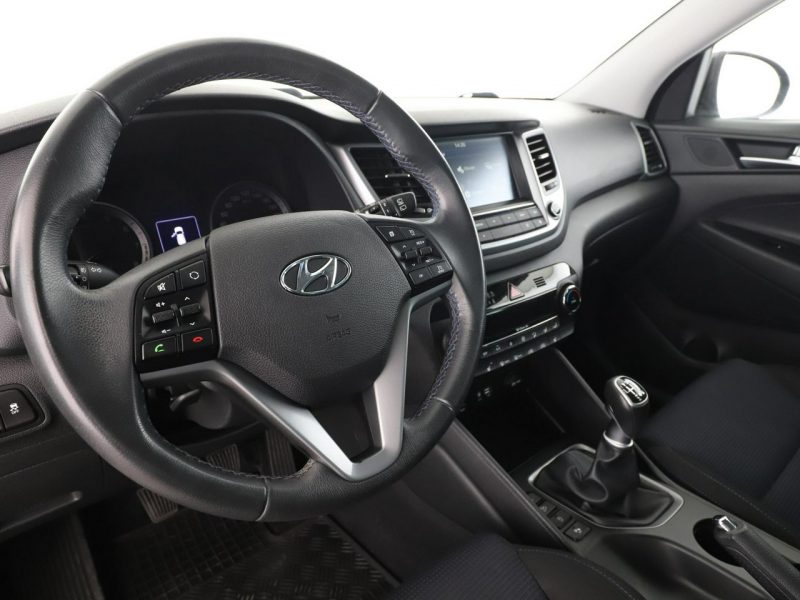 Hyundai Tucson grzane fotele navi PDC-kamera klima-auto tempomat III (2015-2020)