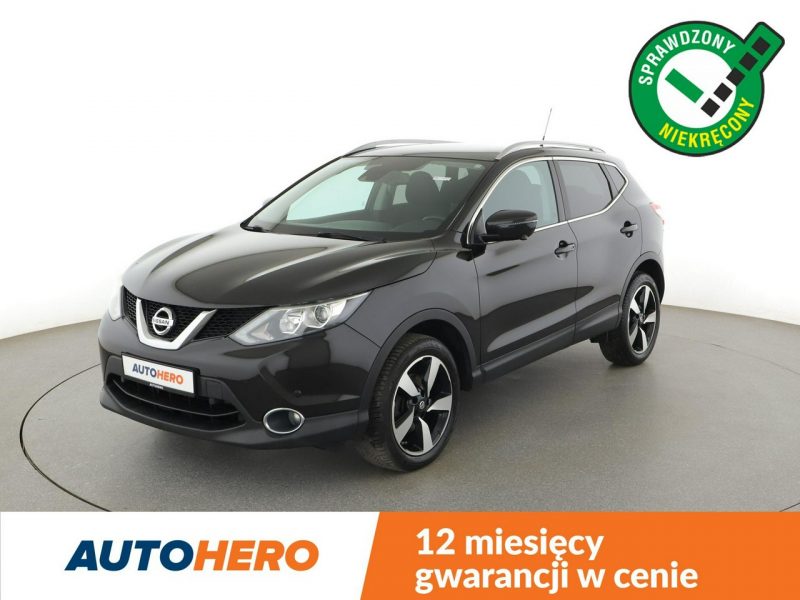 Nissan Qashqai navi klima auto panorama kamera i czujniki parkowania grzane fotele II (2013-2021)