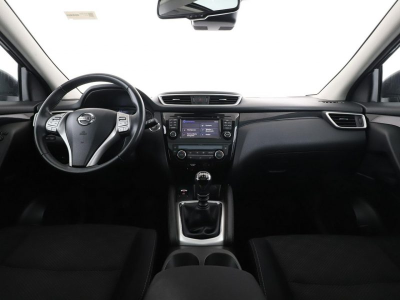 Nissan Qashqai navi klima auto panorama kamera i czujniki parkowania grzane fotele II (2013-2021)