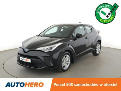 Toyota C-HR niski przebieg grzane fotele kamera tempomat