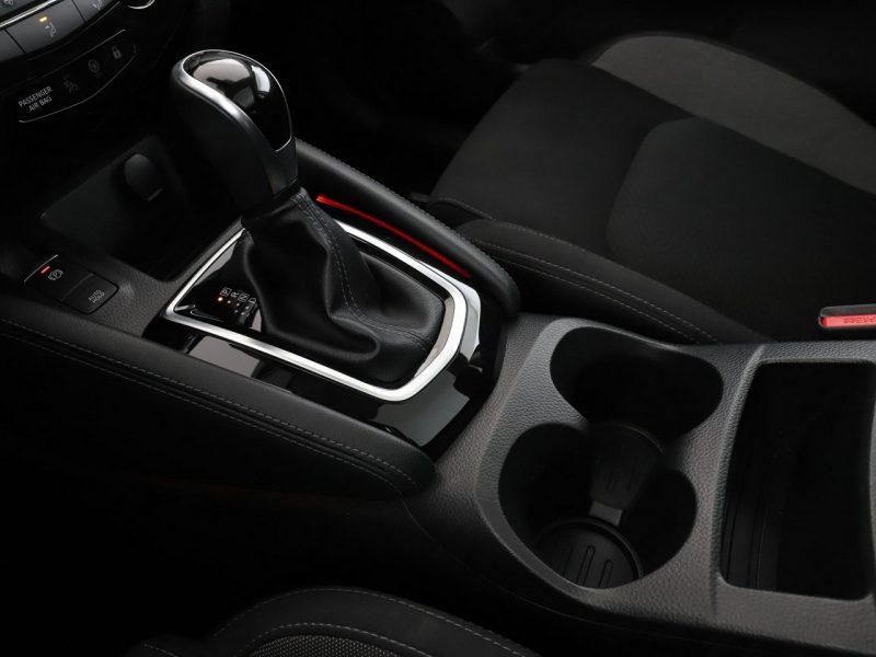 Nissan Qashqai N-Connecta automat navi kamera360 tempomat klima-auto II (2013-2021)