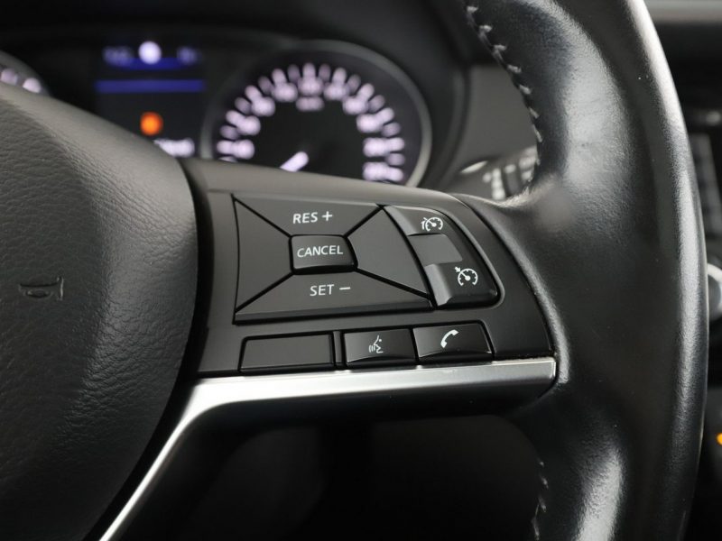 Nissan Qashqai N-Connecta automat navi kamera360 tempomat klima-auto II (2013-2021)