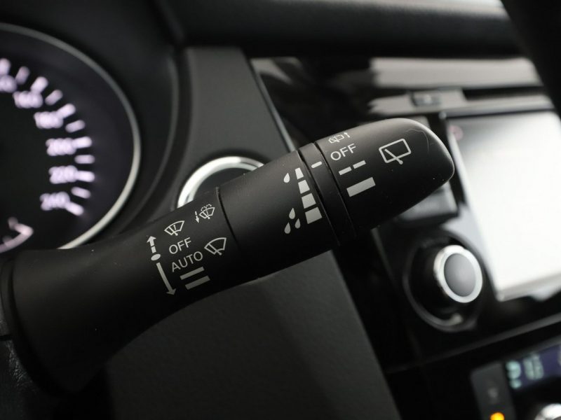 Nissan Qashqai N-Connecta automat navi kamera360 tempomat klima-auto II (2013-2021)