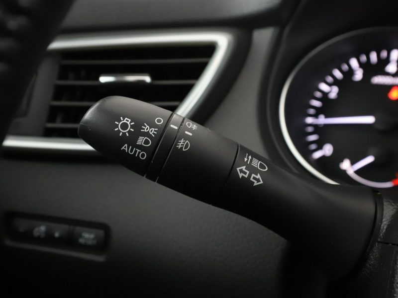 Nissan Qashqai N-Connecta automat navi kamera360 tempomat klima-auto II (2013-2021)