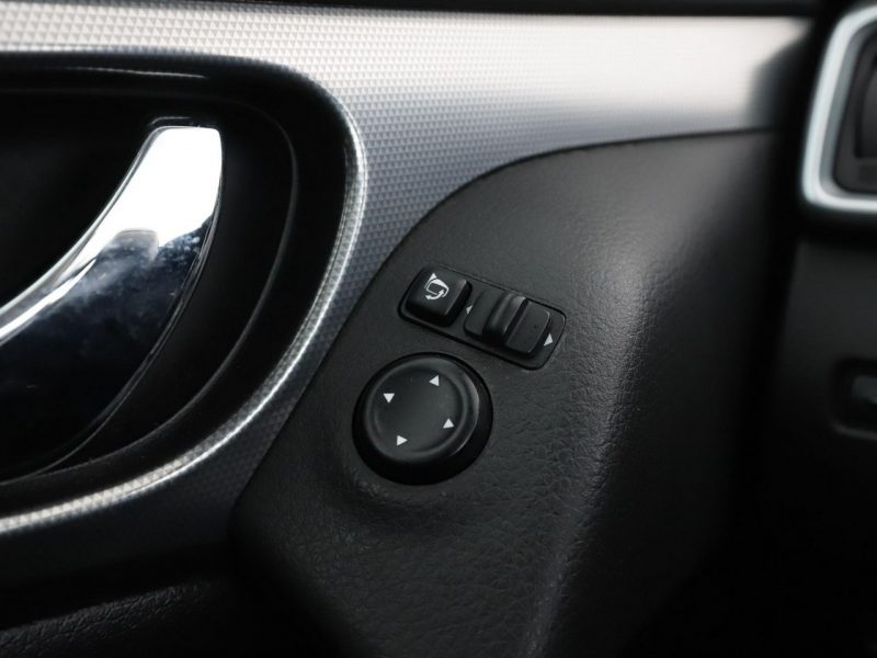 Nissan Qashqai Automat Klima auto tempomat PDC navi bluetooth II (2013-2021)