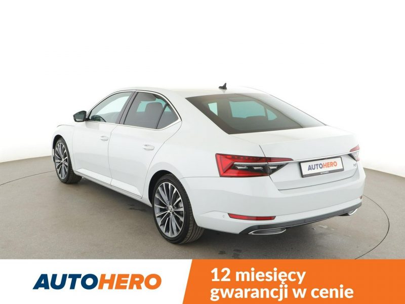 Škoda Superb L&K PHEV Climatronic Navi ACC Grzane El.Fotele Skóra Canton Kam360 LED III (2015-2023)