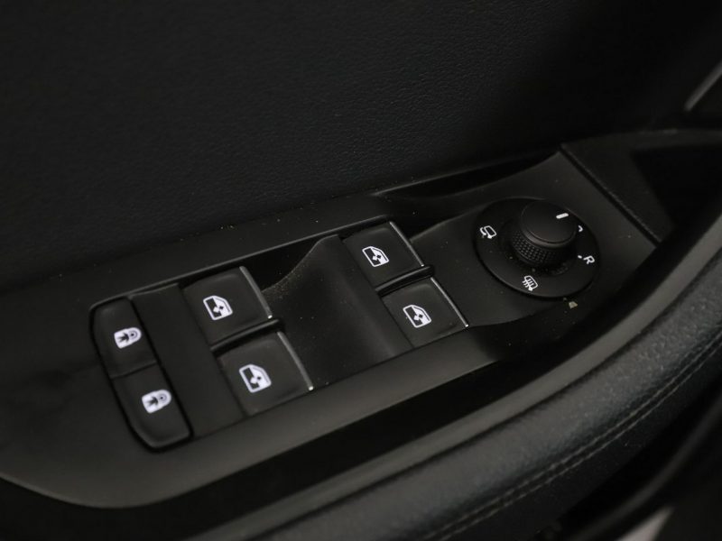 Škoda Superb L&K PHEV Climatronic Navi ACC Grzane El.Fotele Skóra Canton Kam360 LED III (2015-2023)