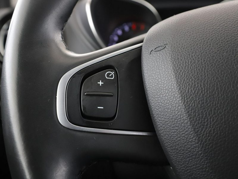 Renault Captur full LED navi klima auto kamera i czujniki parkowania II (2019-)