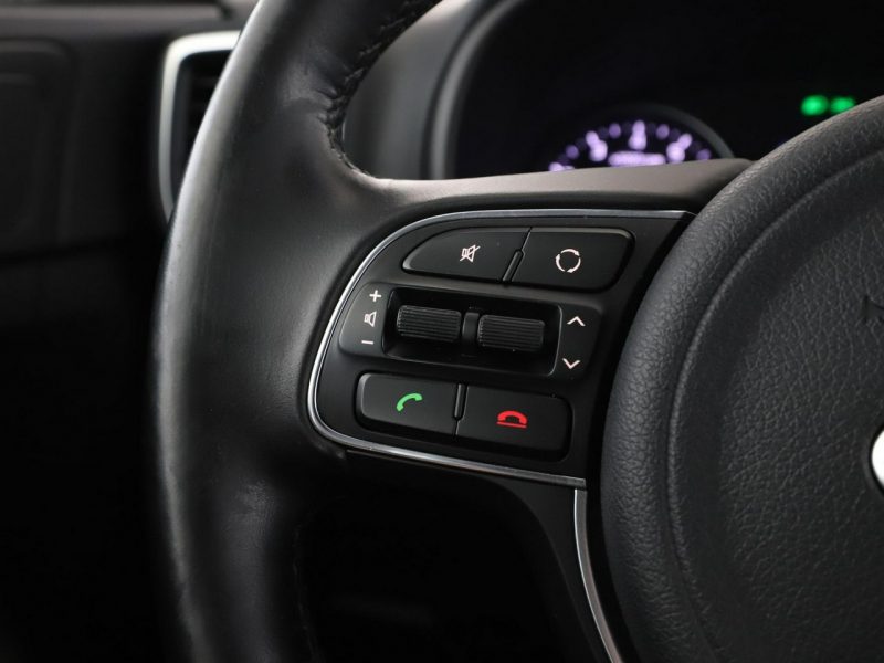 Kia Sportage Navi klima auto grzane fotele i kierownica kamera i czujniki parkowani IV (2016-2021)