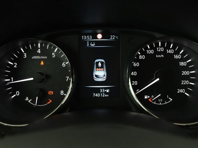 Nissan Qashqai niski przebieg 360 navi grzane fotele kamera tempomat Bluetooth II (2013-2021)