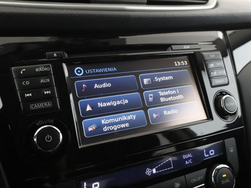 Nissan Qashqai niski przebieg 360 navi grzane fotele kamera tempomat Bluetooth II (2013-2021)
