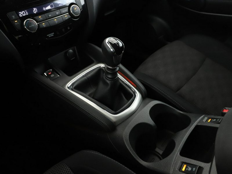 Nissan Qashqai niski przebieg 360 navi grzane fotele kamera tempomat Bluetooth II (2013-2021)