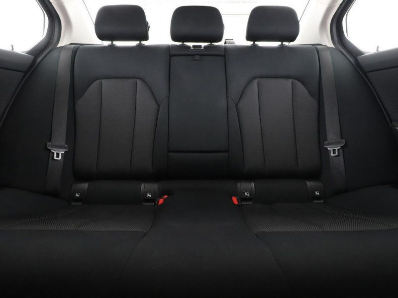 BMW 330 FV23% PHEV full LED navi virtual cocpit czujniki parkowania G20 (2019-)