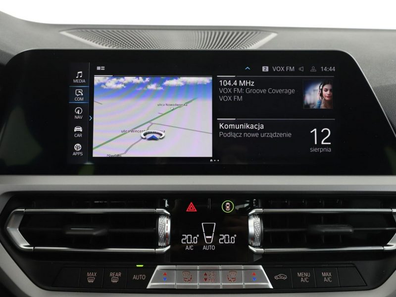 BMW 330 FV23% PHEV full LED navi virtual cocpit czujniki parkowania G20 (2019-)