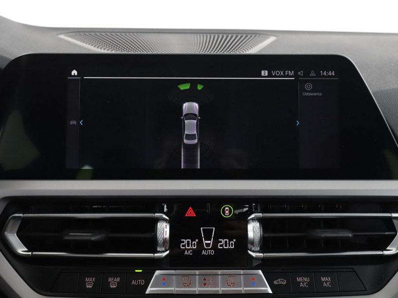 BMW 330 FV23% PHEV full LED navi virtual cocpit czujniki parkowania G20 (2019-)