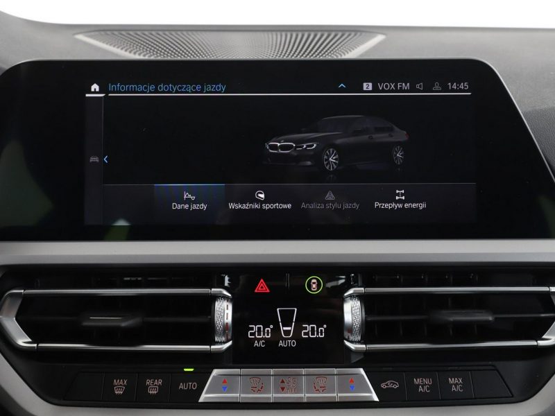 BMW 330 FV23% PHEV full LED navi virtual cocpit czujniki parkowania G20 (2019-)