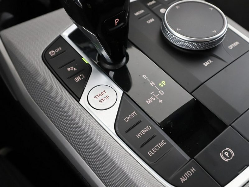 BMW 330 FV23% PHEV full LED navi virtual cocpit czujniki parkowania G20 (2019-)