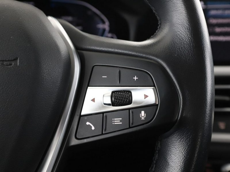 BMW 330 FV23% PHEV full LED navi virtual cocpit czujniki parkowania G20 (2019-)