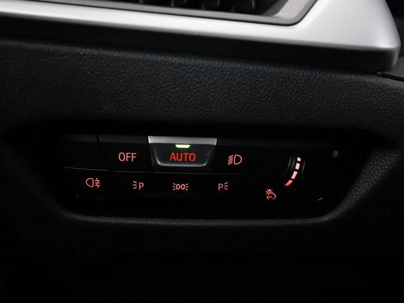 BMW 330 FV23% PHEV full LED navi virtual cocpit czujniki parkowania G20 (2019-)