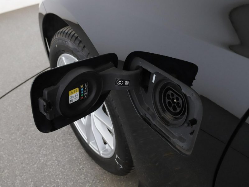 BMW 330 FV23% PHEV full LED navi virtual cocpit czujniki parkowania G20 (2019-)