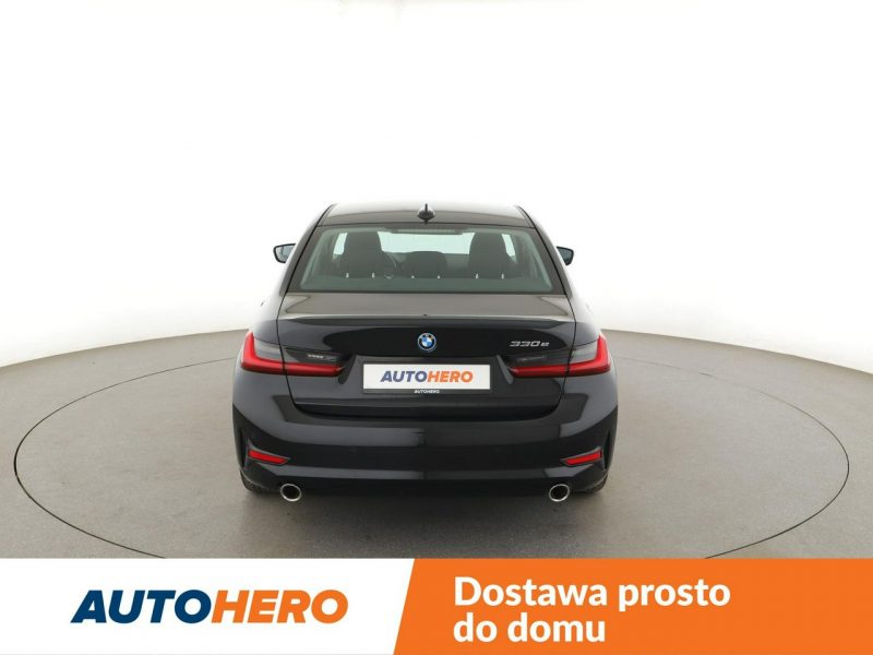 BMW 330 FV23% PHEV full LED navi virtual cocpit czujniki parkowania G20 (2019-)