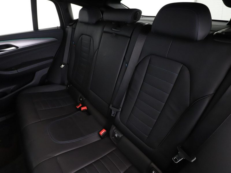 BMW X4 4x4 automat full LED skóra navi virtual cocpit panorama kamery G02 (2018-)