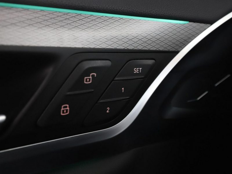 BMW X4 4x4 automat full LED skóra navi virtual cocpit panorama kamery G02 (2018-)