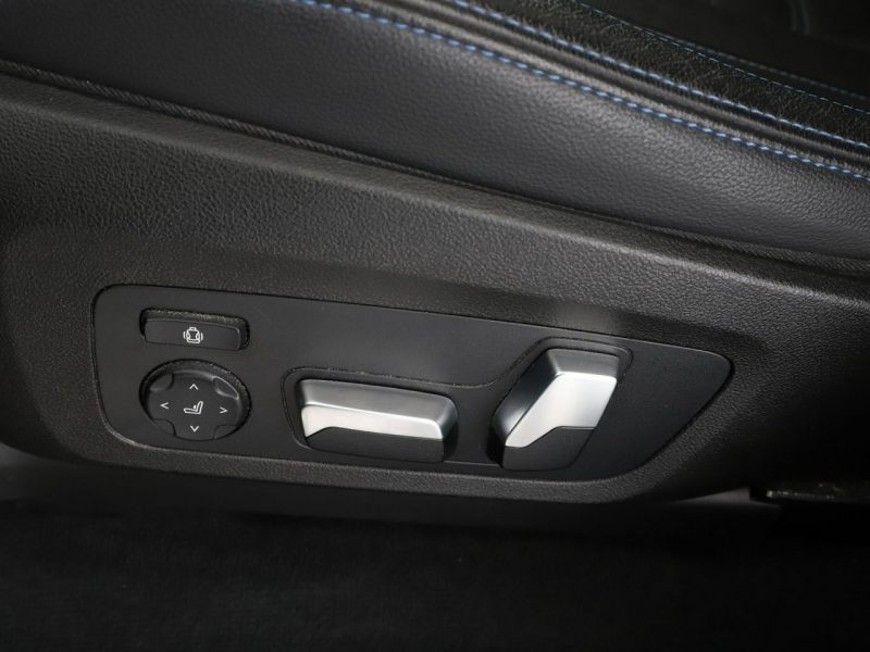 BMW X4 4x4 automat full LED skóra navi virtual cocpit panorama kamery G02 (2018-)