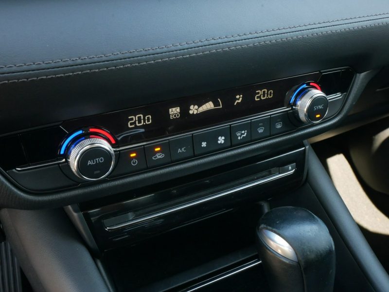 Mazda 6 2.0 SKY-G 145KM Eu6 SkyMotion Sedan Automat -Kraj -2 Właśc. -Zobacz III (2012-)