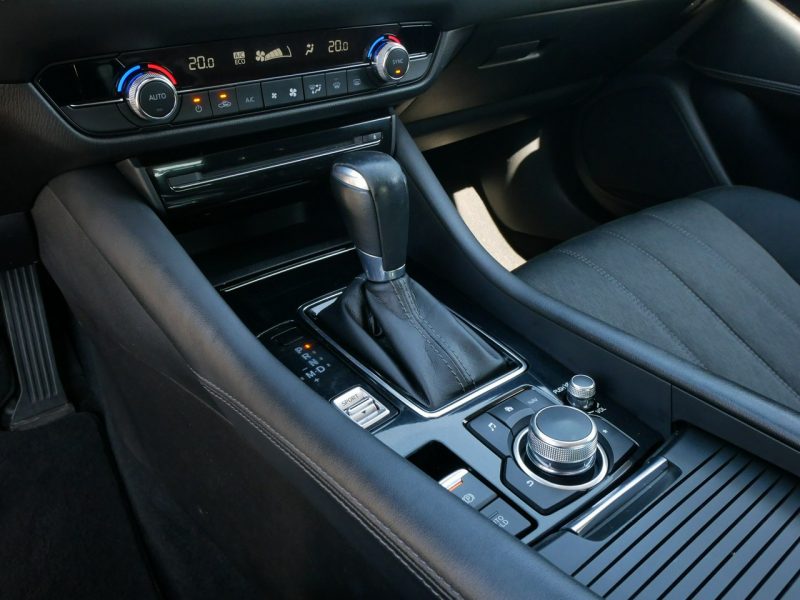 Mazda 6 2.0 SKY-G 145KM Eu6 SkyMotion Sedan Automat -Kraj -2 Właśc. -Zobacz III (2012-)