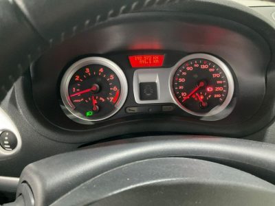 Renault Clio Drugie koła alufelgi, mocna benzyna, niski przebieg, isofix, czujniki III (2005-2012)