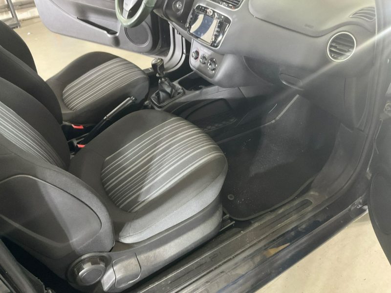 Fiat Punto Evo Benzyna/Aux/USB/Niski, gwarantowany przebieg/Isofix/Bardzo zadbany