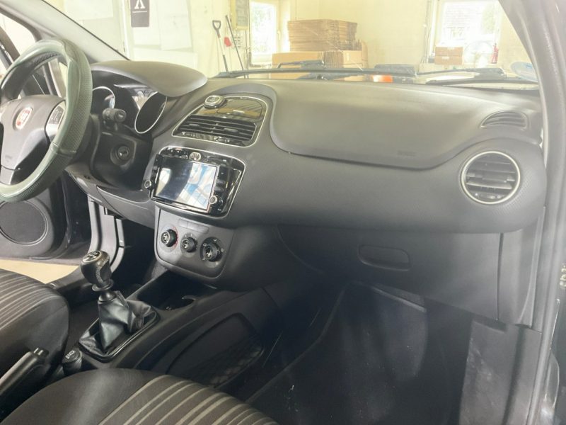 Fiat Punto Evo Benzyna/Aux/USB/Niski, gwarantowany przebieg/Isofix/Bardzo zadbany