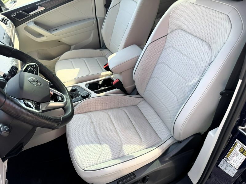 Volkswagen Tiguan R-Line, Kamera 360, Podgrzewane wentylowane fotele, Panorama, Fender II (2016-2024)
